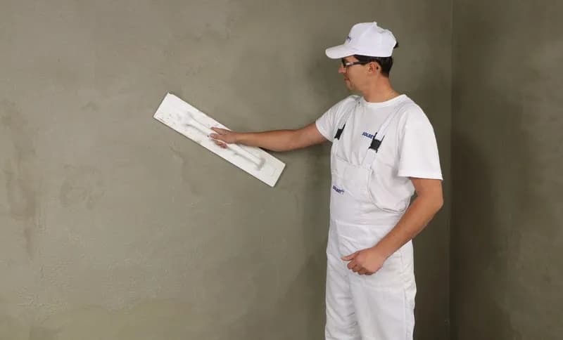 Po jakim czasie gładź na tynk gipsowy? Uniknij pęknięć i problemów