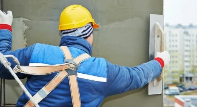 Jak położyć tynk na styropian bez błędów – krok po kroku do sukcesu